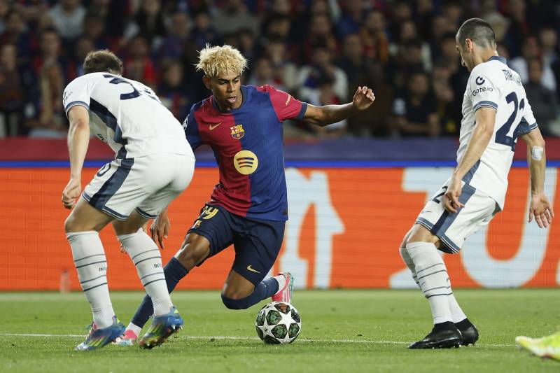 Lối chơi tấn công hay phòng ngự